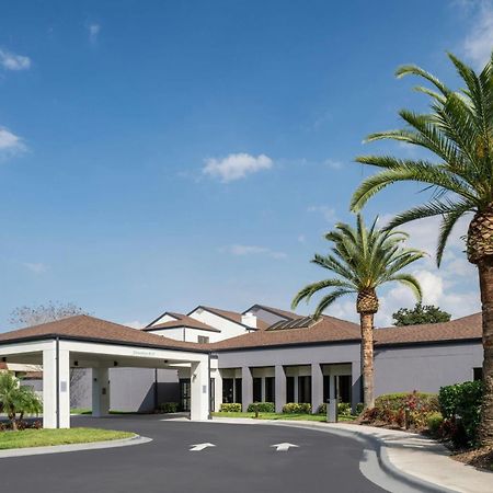 Courtyard By Marriott Orlando Airport Hotel Екстериор снимка