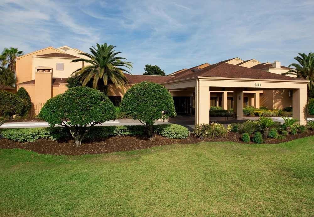 Courtyard By Marriott Orlando Airport Hotel Екстериор снимка