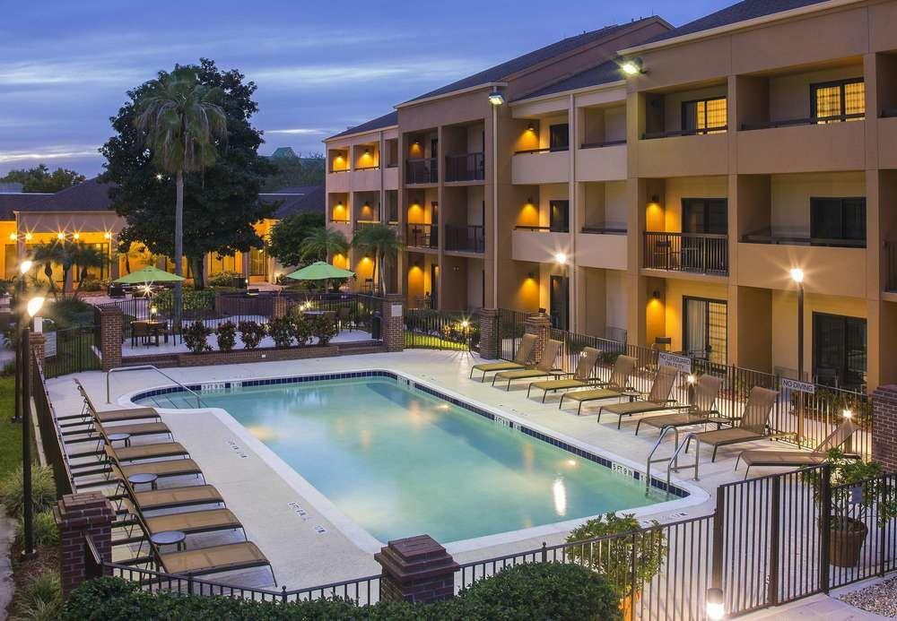 Courtyard By Marriott Orlando Airport Hotel Екстериор снимка