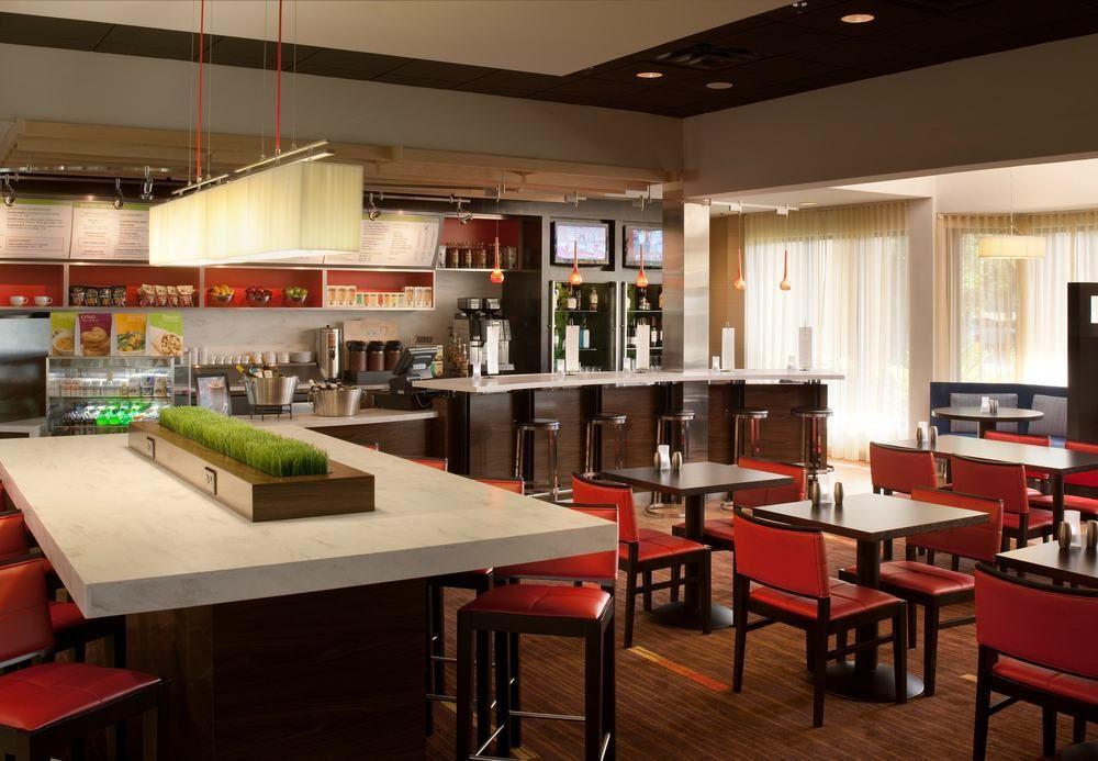 Courtyard By Marriott Orlando Airport Hotel Екстериор снимка
