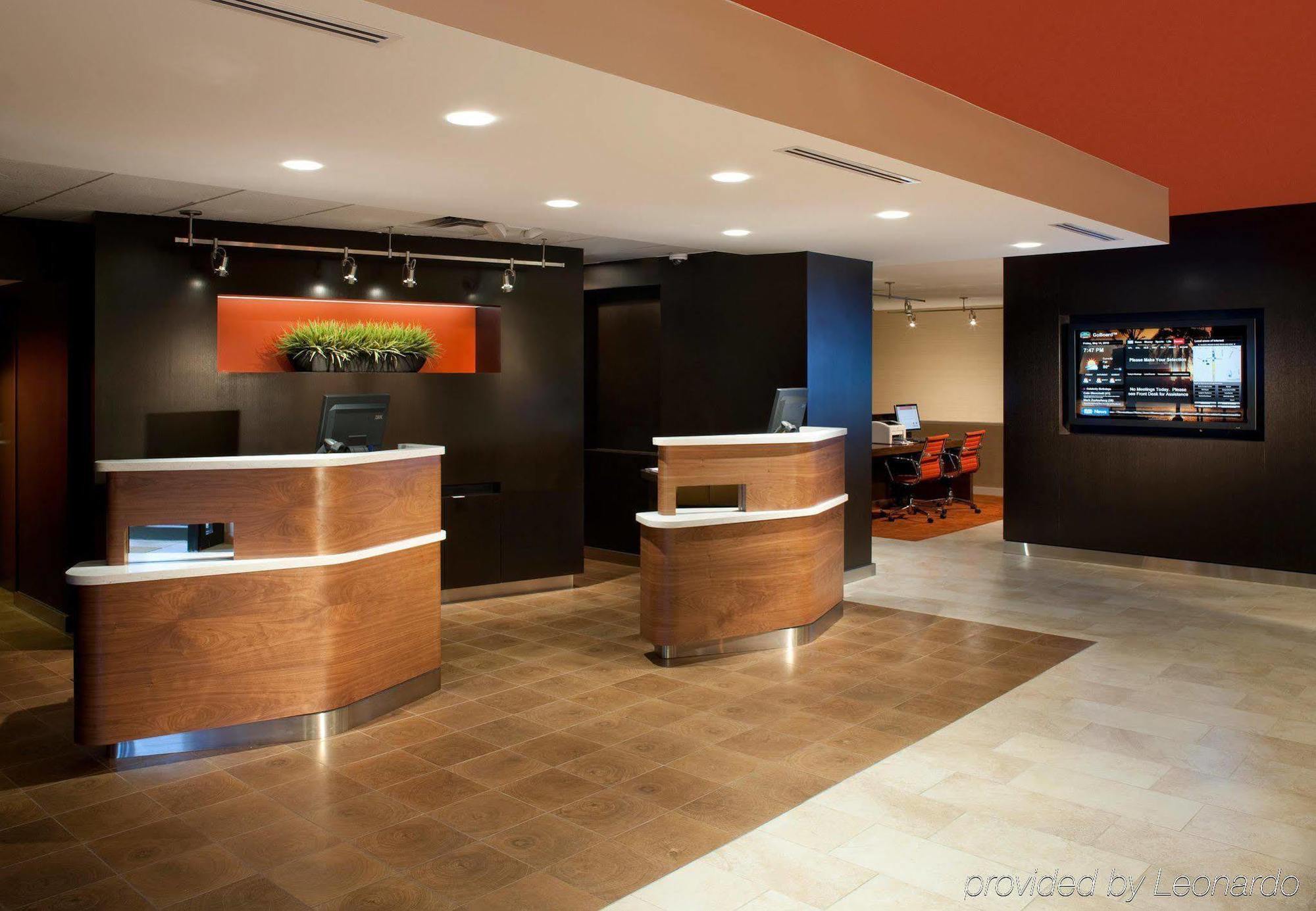 Courtyard By Marriott Orlando Airport Hotel Екстериор снимка